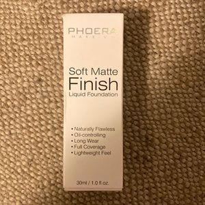 PHOERA Soft Matte Finish Liquid Foundation